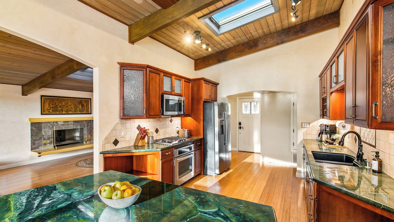 Photo of Kitchen in Bay Park