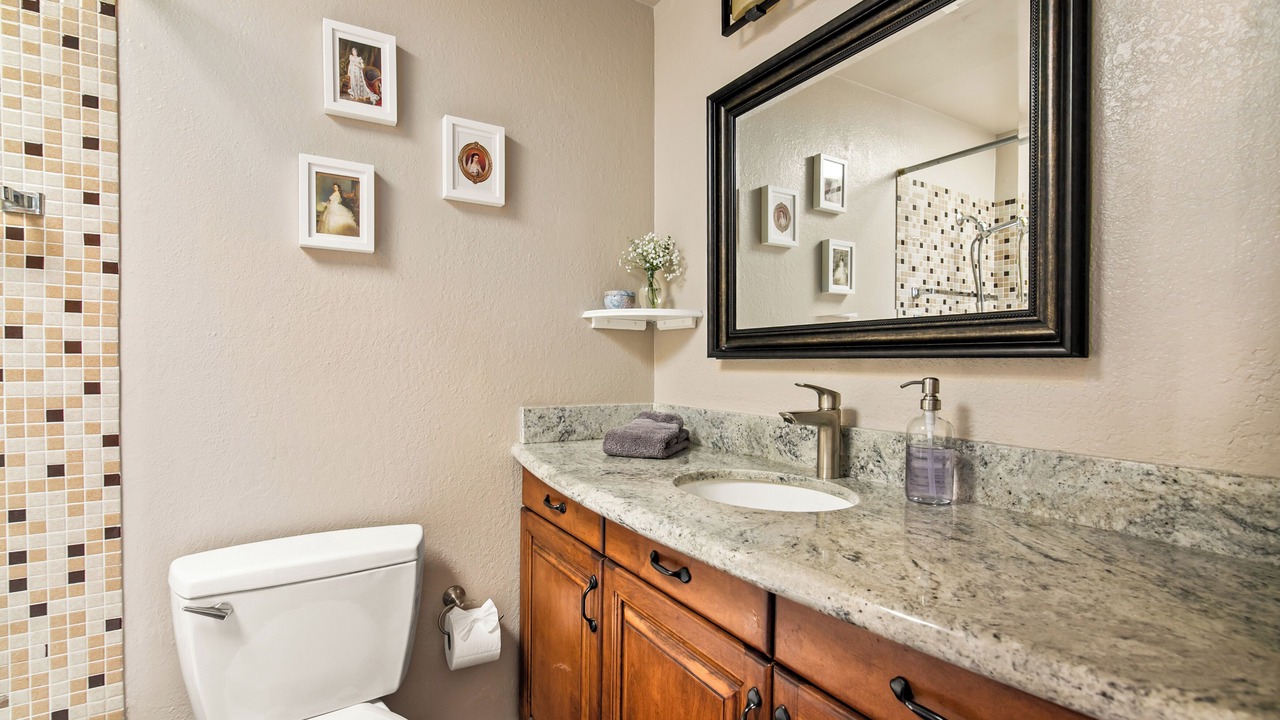 Photo of Bathroom in Bay Park