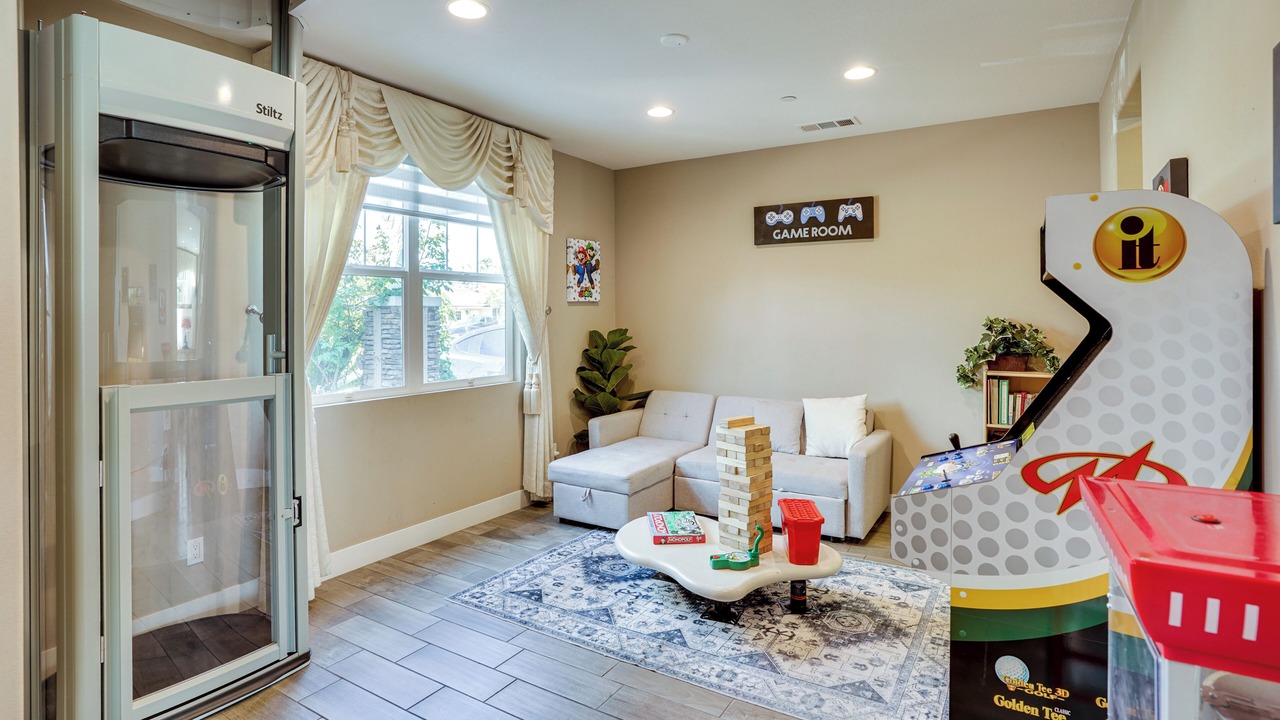 Photo of Bedroom in Southwest Anaheim
