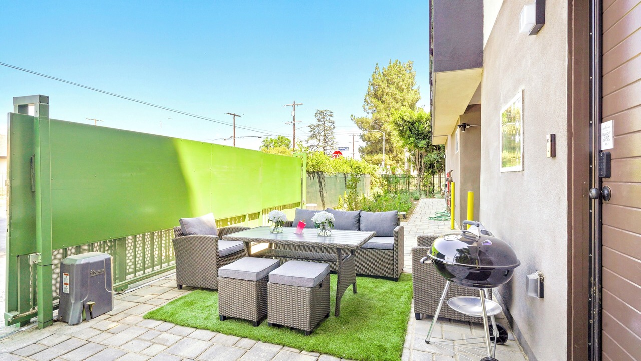 Photo of Outdoor in North Hills East