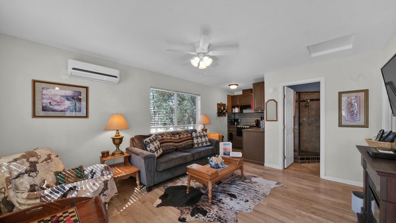 Photo of Livingroom in Red Bluff