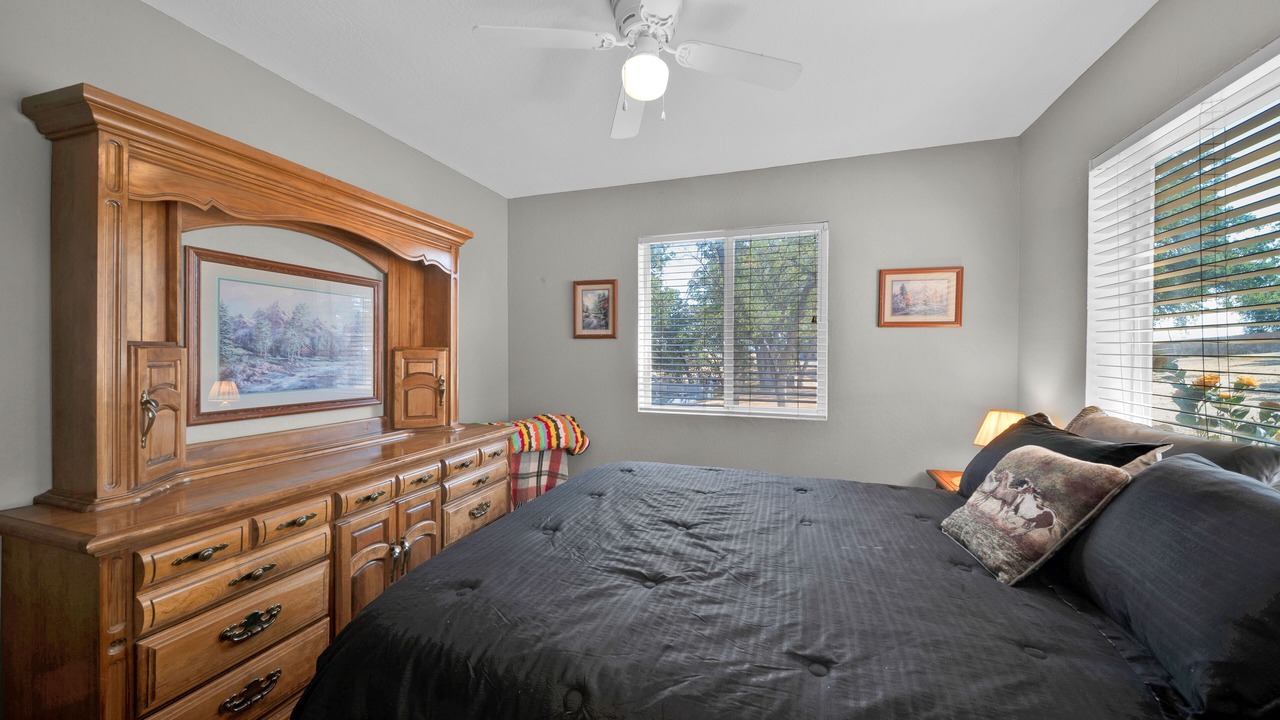 Photo of Bedroom in Red Bluff