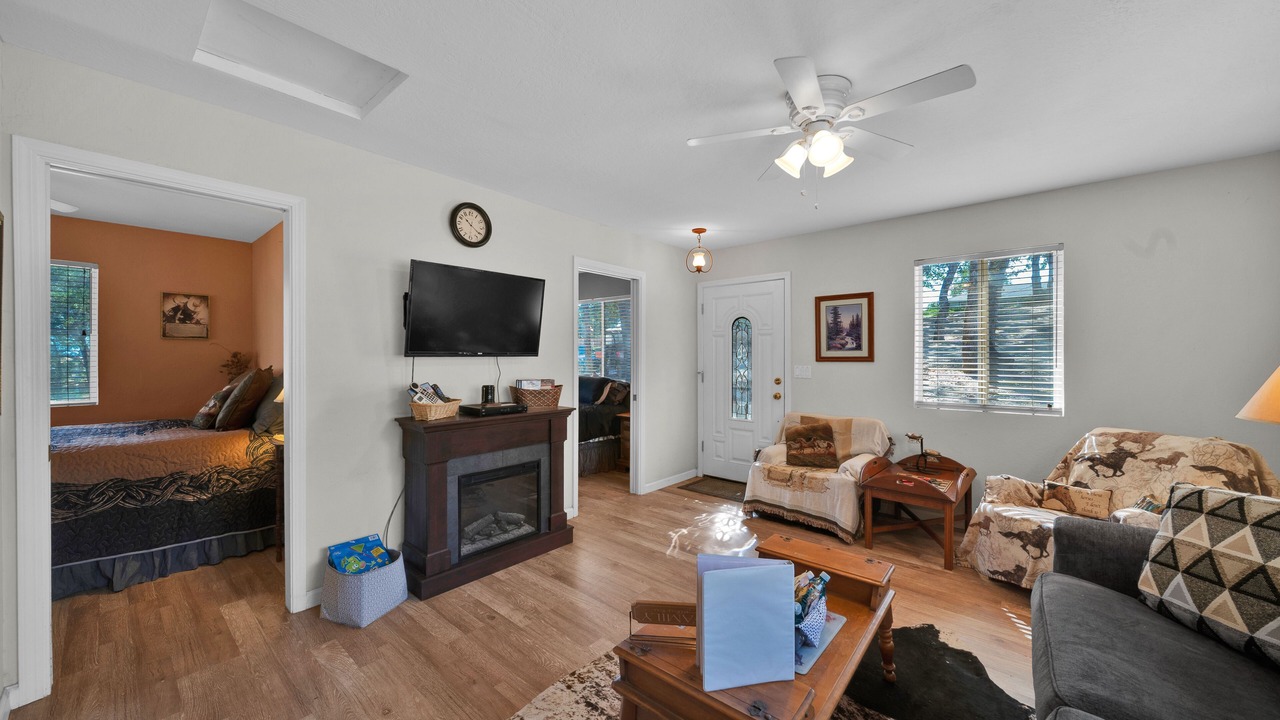 Photo of Bedroom in Red Bluff