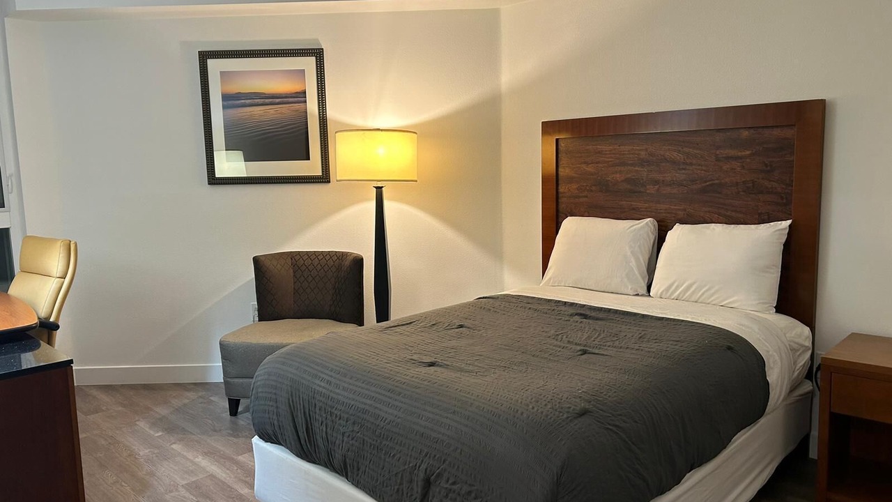 Photo of Bedroom in Koreatown