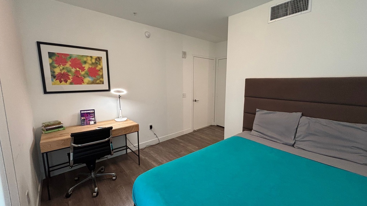 Photo of Bedroom in Koreatown
