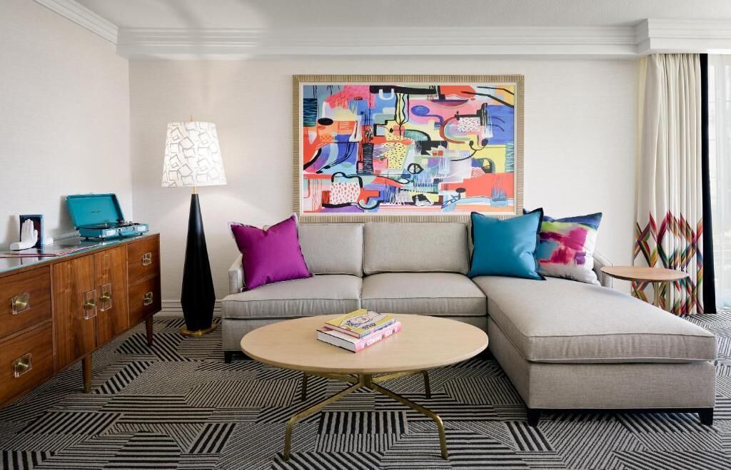 Photo of Livingroom in Tri-West