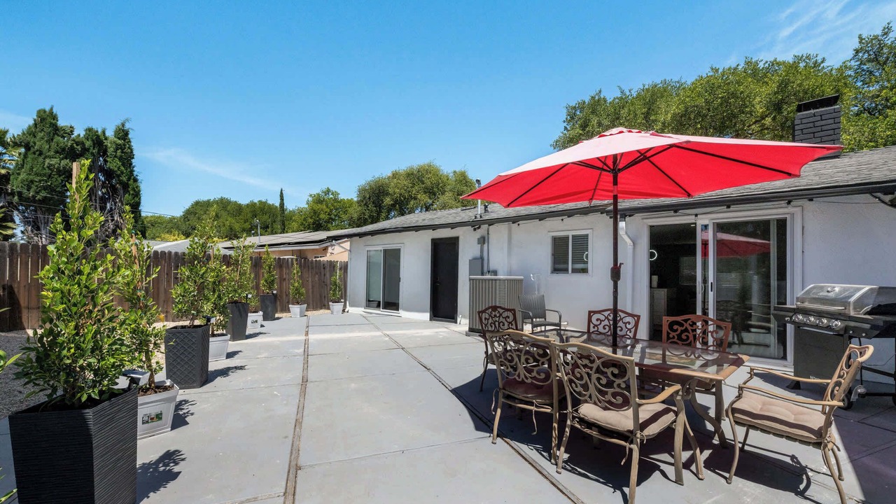Photo of Outdoor in Thousand Oaks