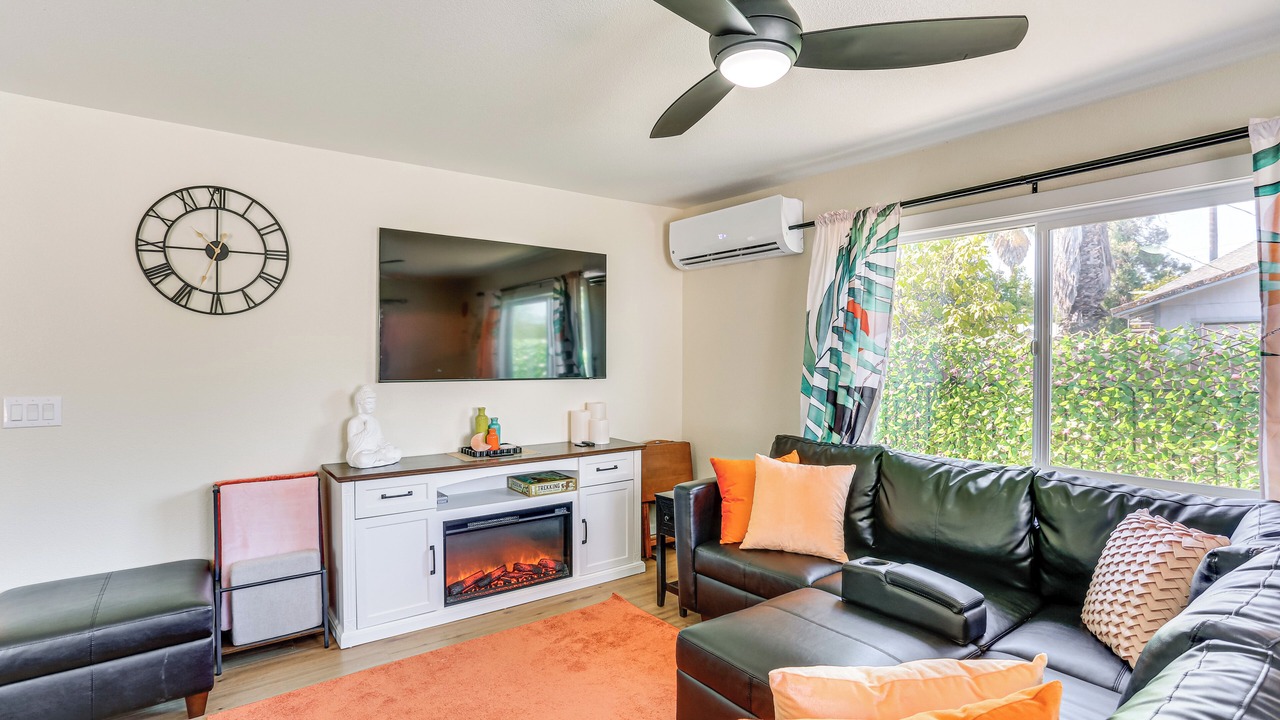 Photo of Livingroom in Redding