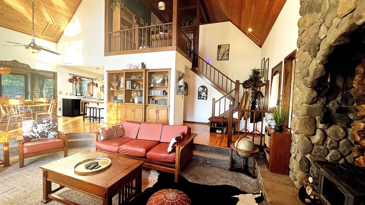 Photo of Livingroom in O'Brien