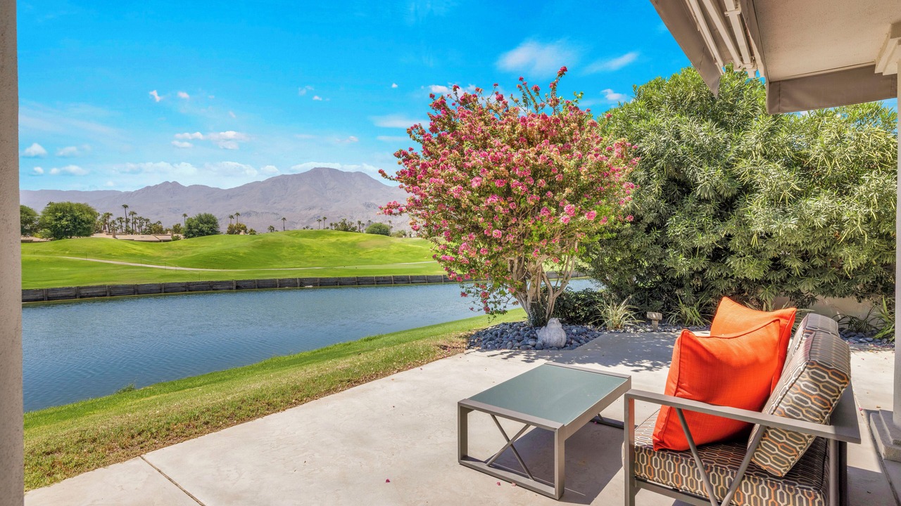 Photo of Patio Balcony in La Quinta