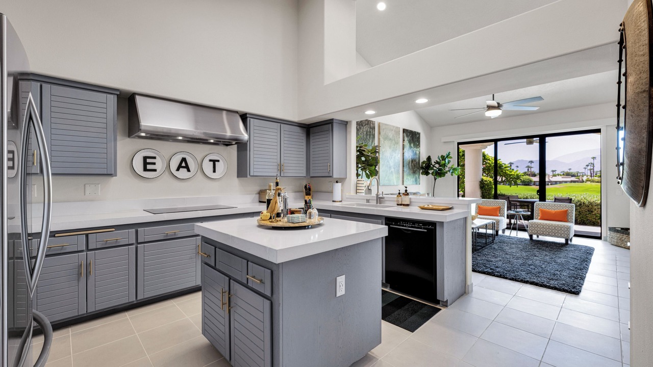 Photo of Kitchen in La Quinta