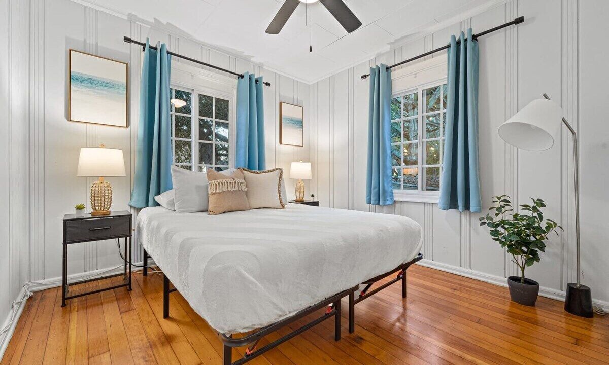 Photo of Bedroom in Golden Hill