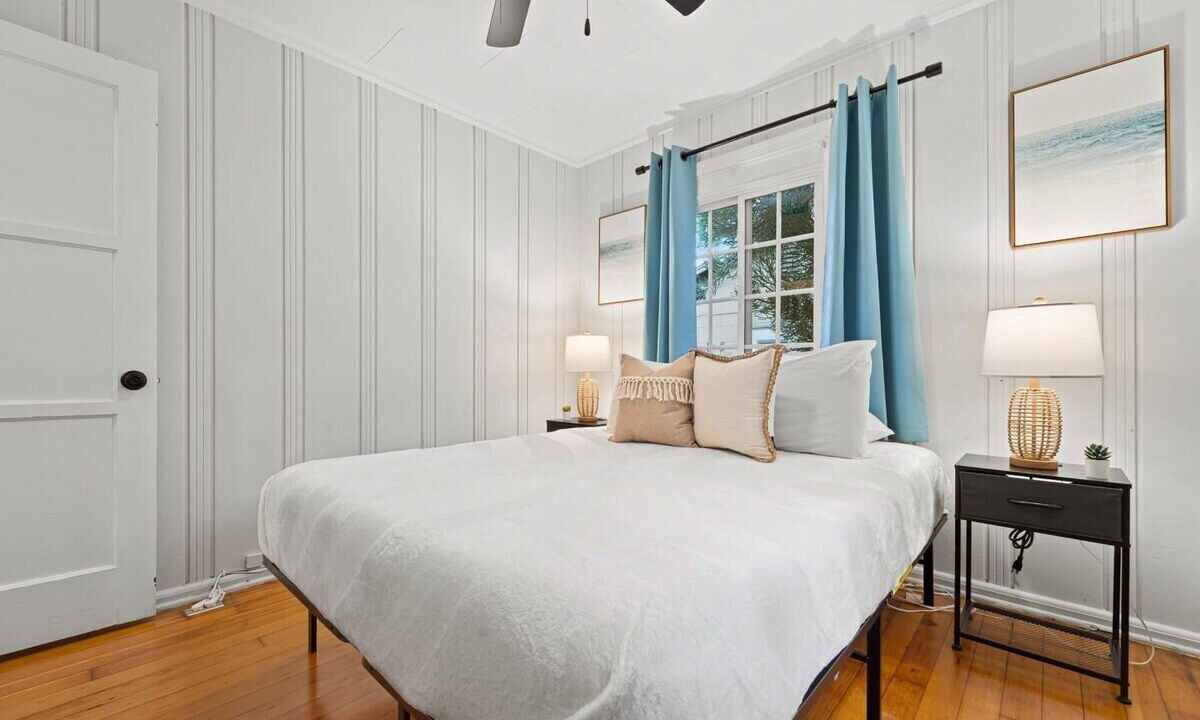 Photo of Bedroom in Golden Hill