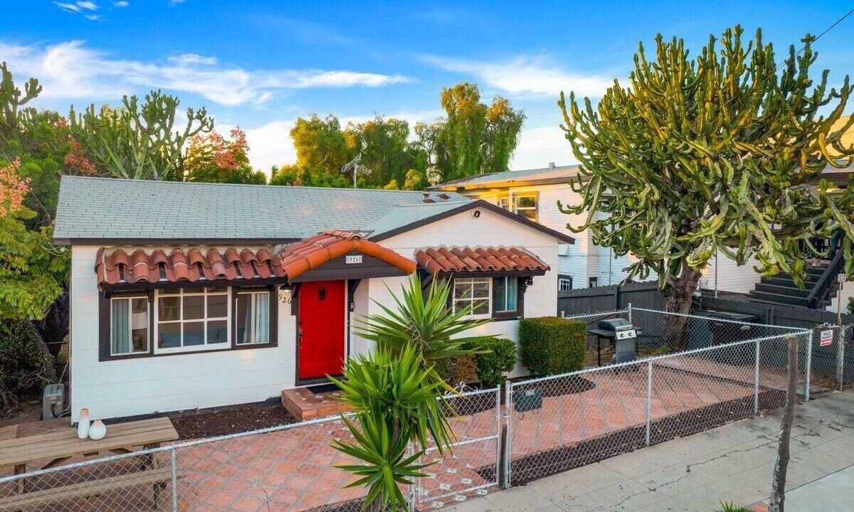 Photo of Outdoor in Golden Hill