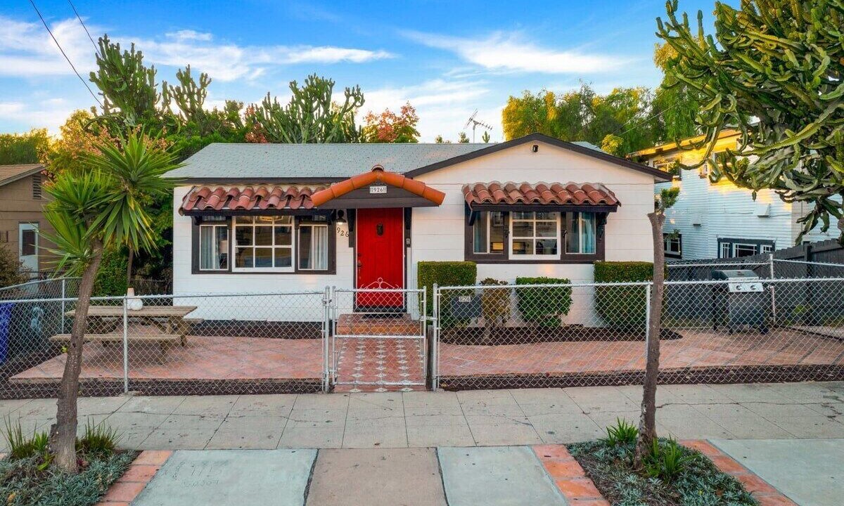 Photo of Outdoor in Golden Hill