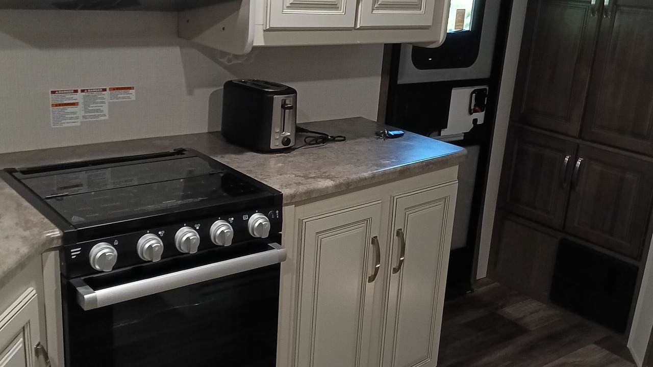 Photo of Kitchen in Mojave Desert