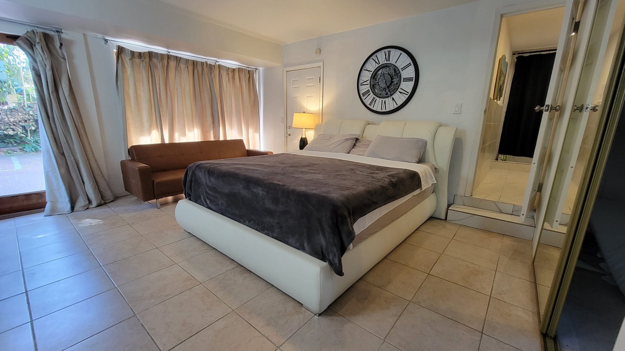 Photo of Bedroom in Los Angeles