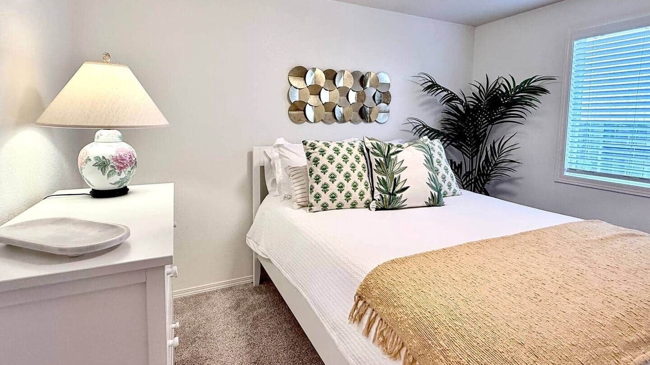 Photo of Bedroom in McKinleyville