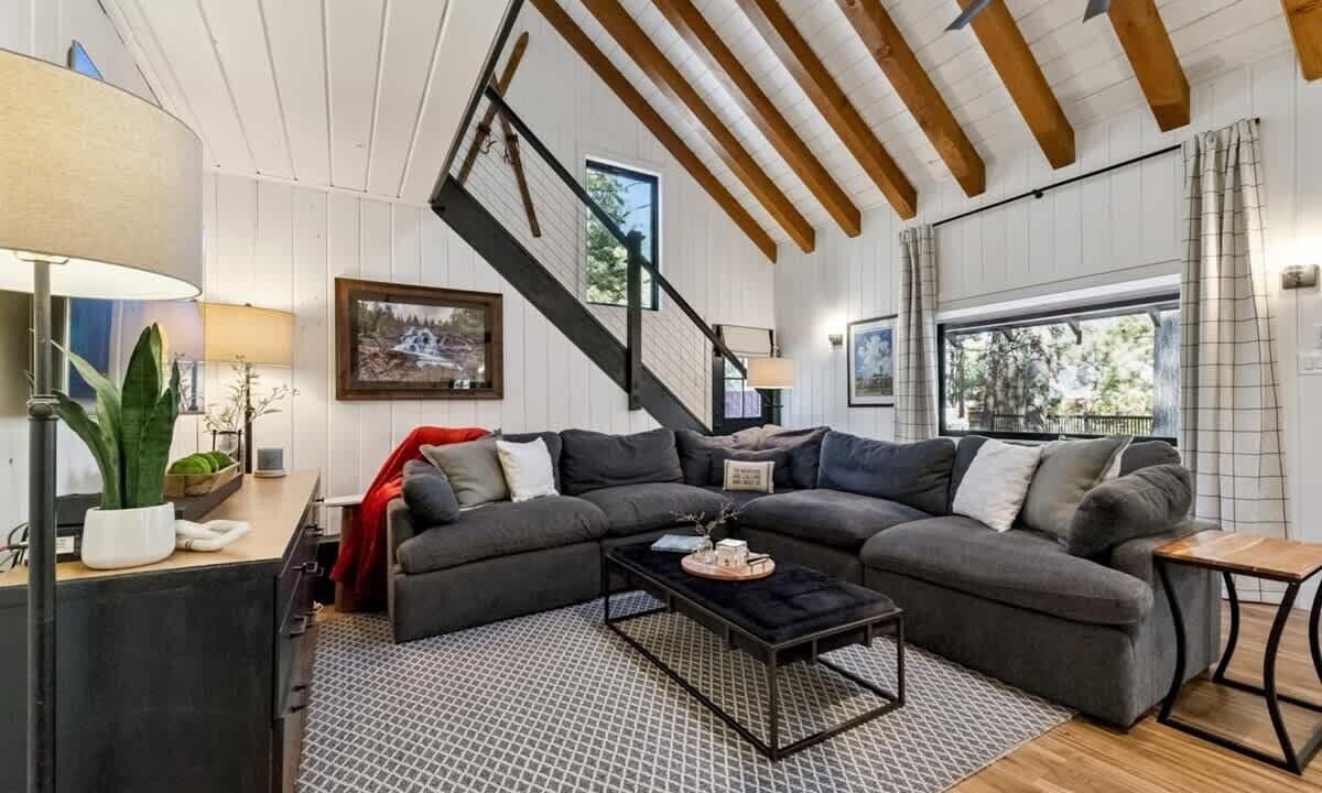 Photo of Livingroom in Al Tahoe