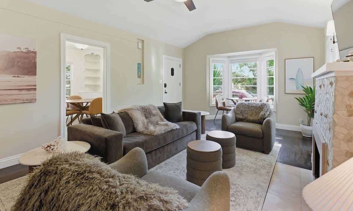 Photo of Livingroom in Opal Cliffs