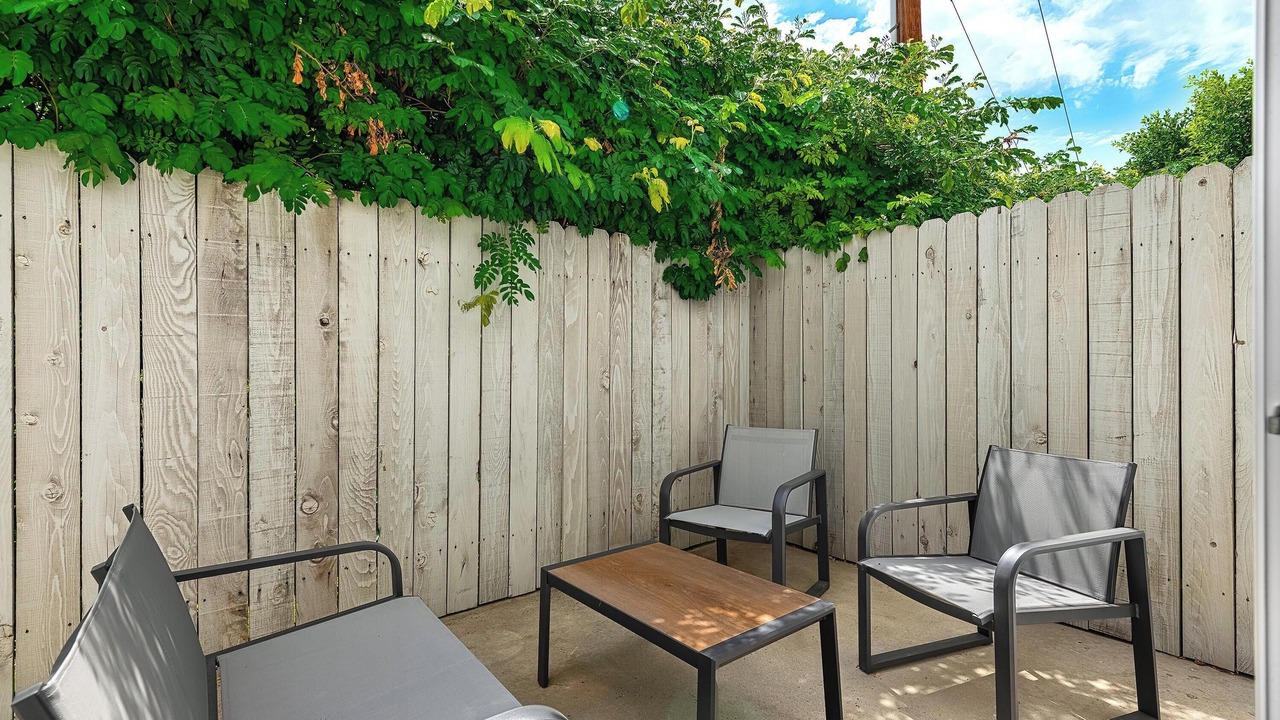Photo of Patio Balcony in Deepwell Estates