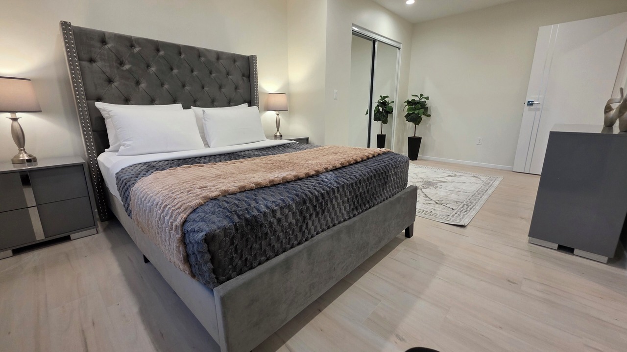 Photo of Bedroom in Beverly Hills