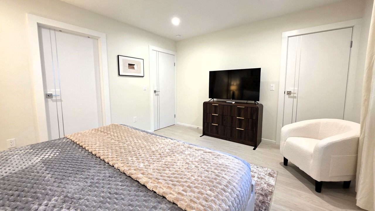 Photo of Bedroom in Beverly Hills