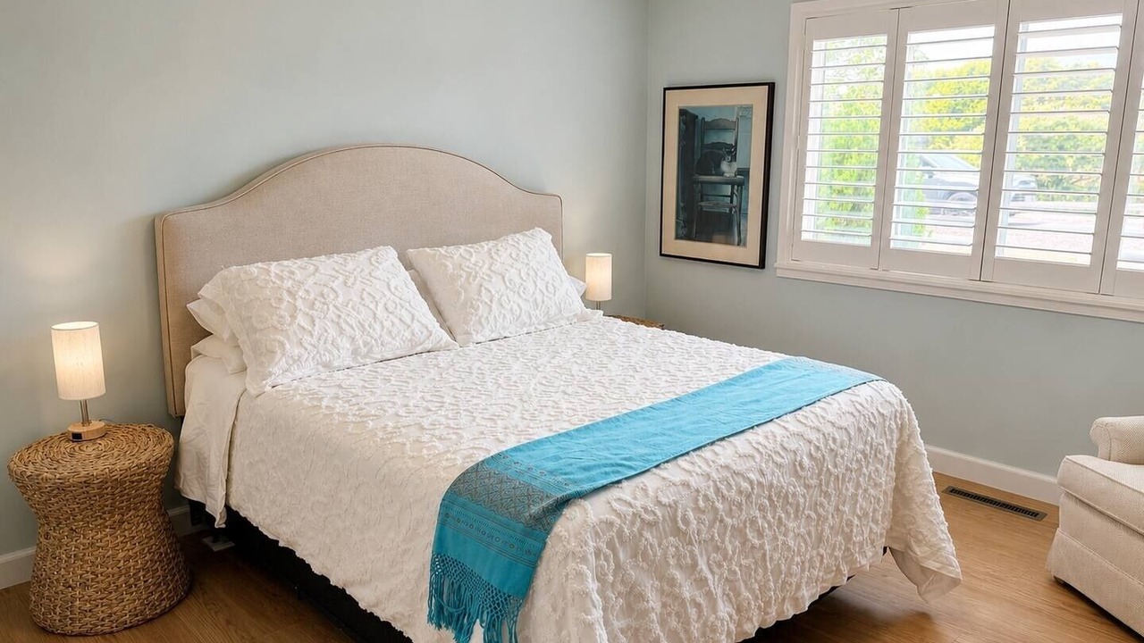 Photo of Bedroom in McKinleyville