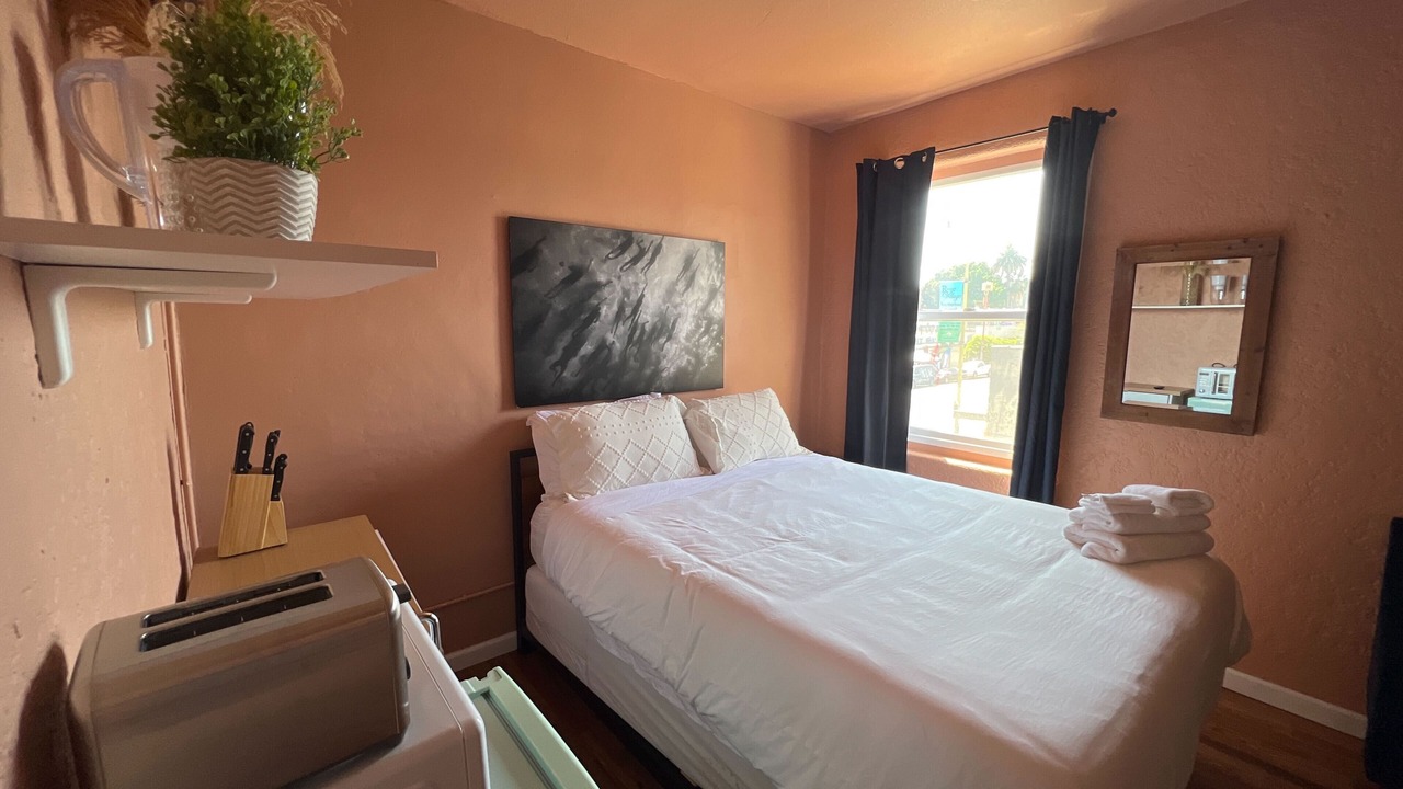 Photo of Bedroom in Westlake