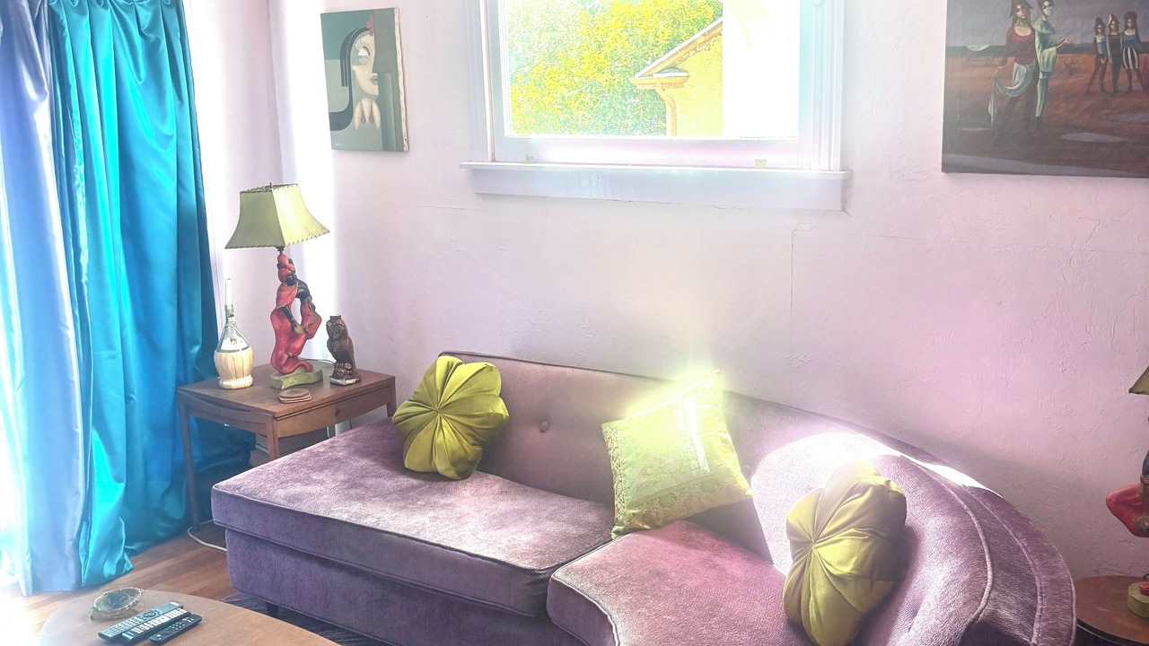 Photo of Livingroom in Silver Lake