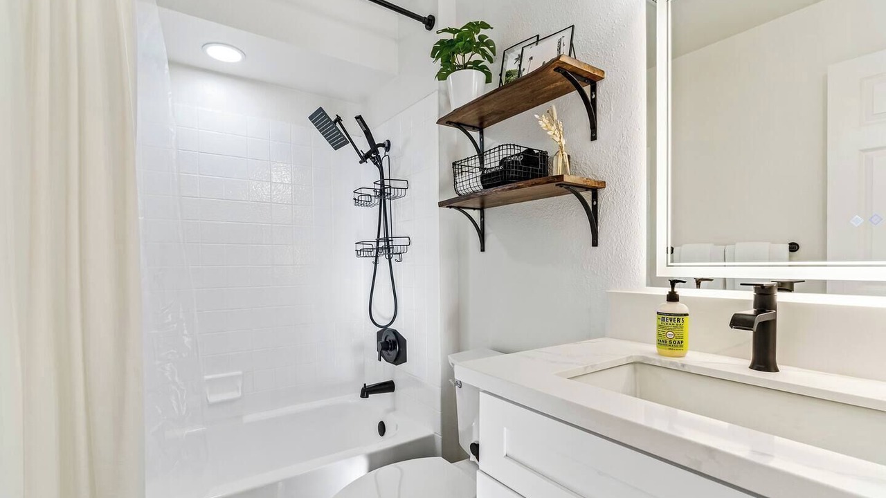 Photo of Bathroom in Point Loma Heights