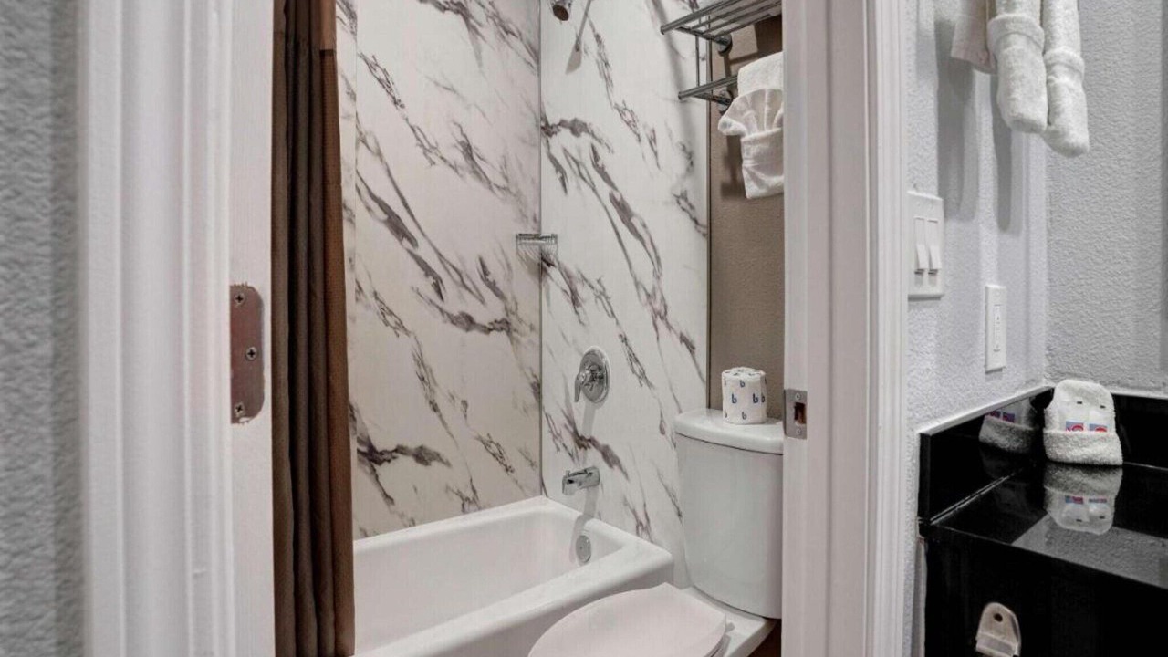 Photo of Bathroom in Eureka