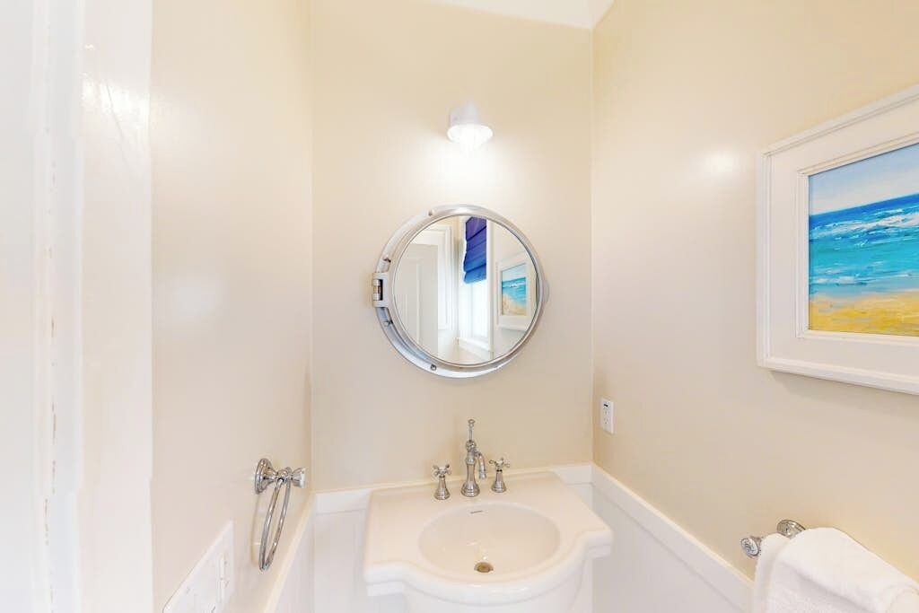 Photo of Bathroom in Old Towne