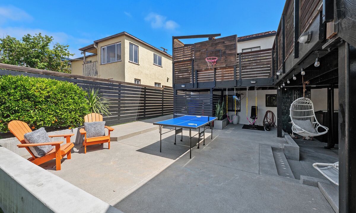 Photo of Patio Balcony in Roseville - Fleet Ridge