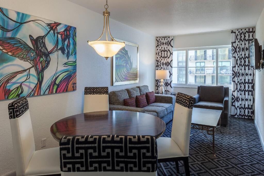 Photo of Livingroom in Surfside