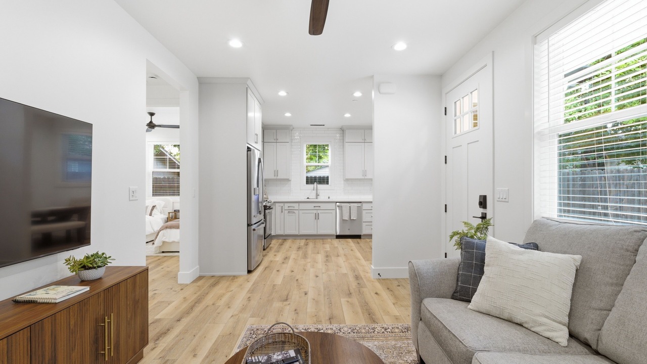Photo of Livingroom in Chico