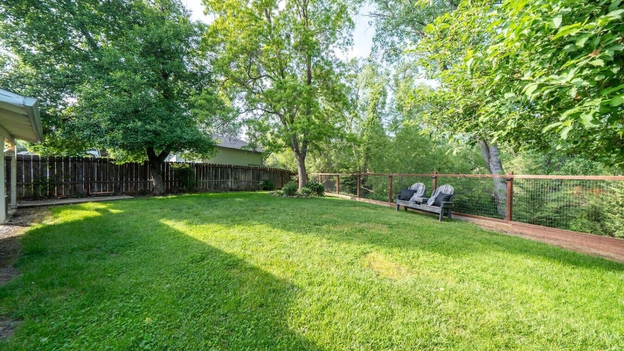 Photo of Outdoor in North Hilltop