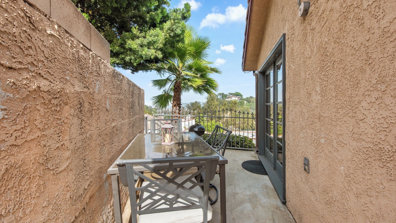 Photo of Outdoor in Silver Lake