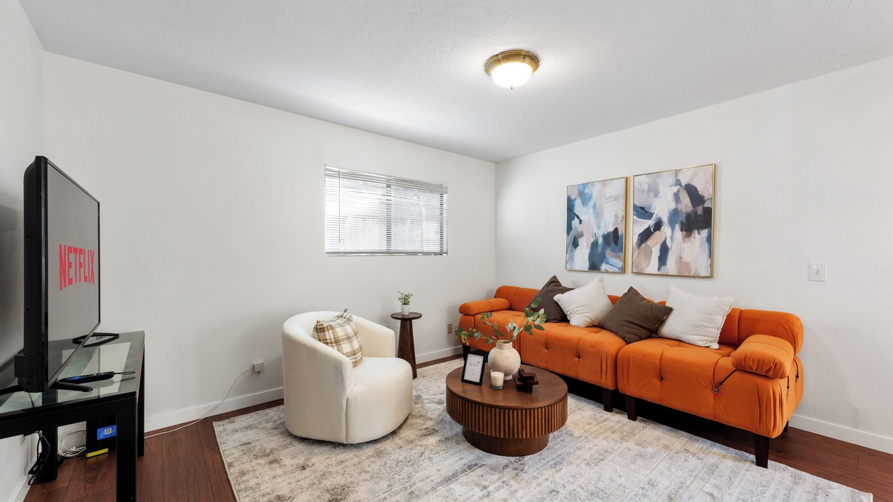 Photo of Livingroom in Silver Lake