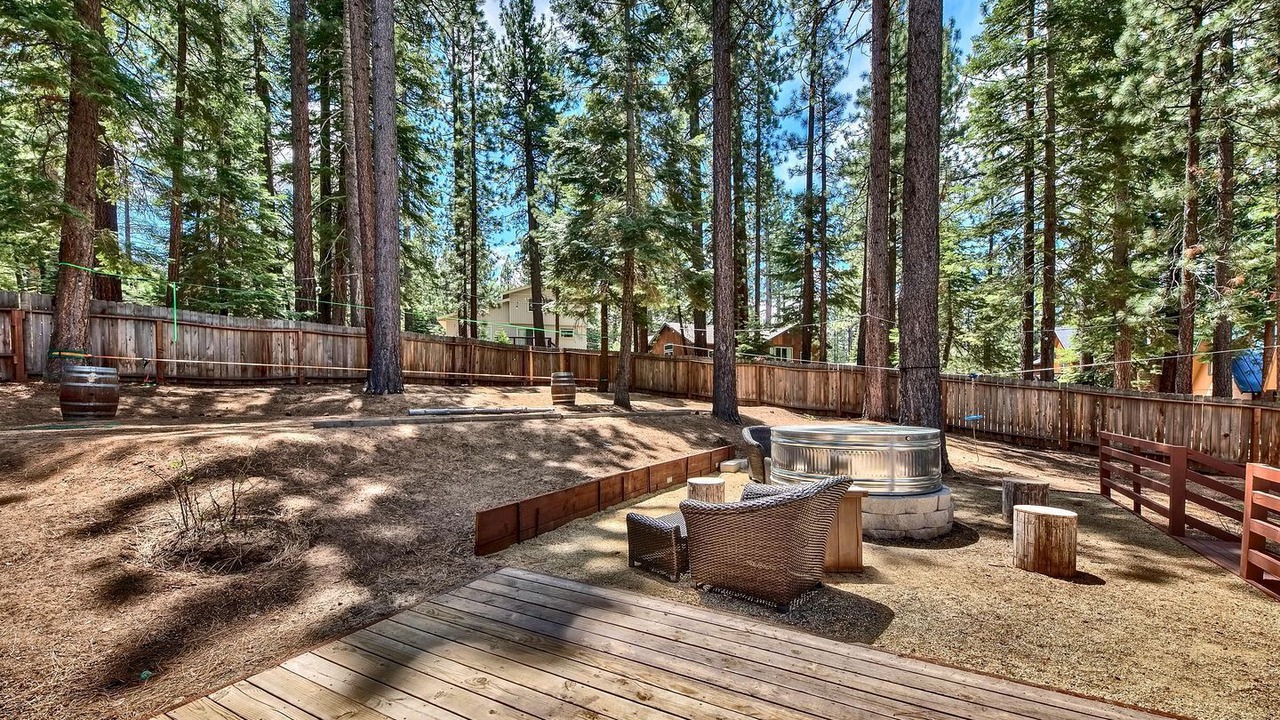 Photo of Patio Balcony in Country Club Estates