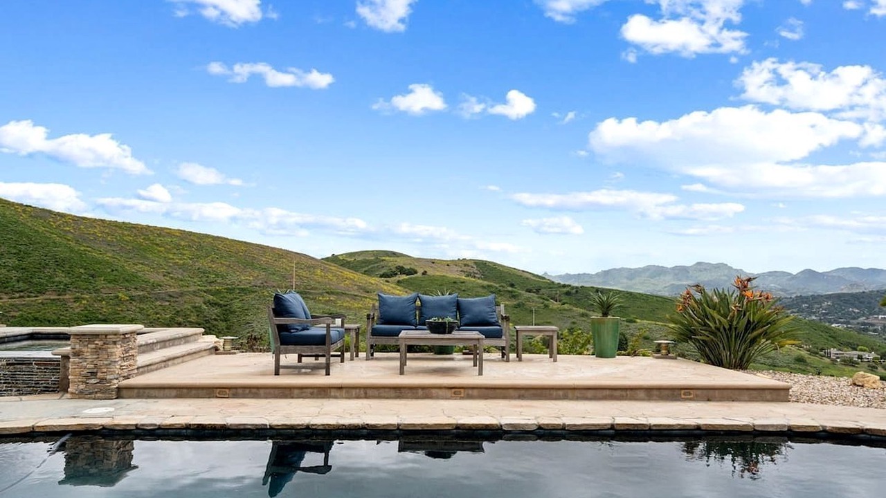 Photo of Outdoor in Thousand Oaks