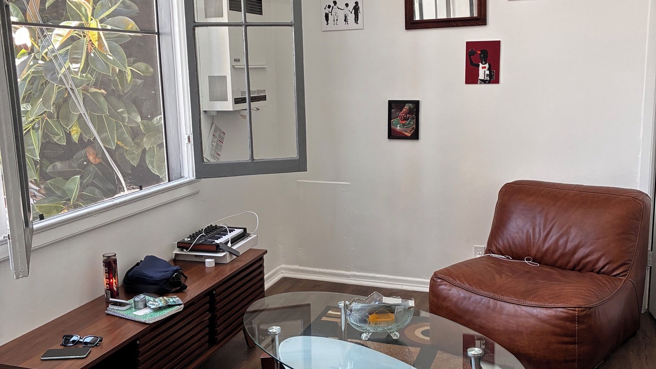 Photo of Livingroom in Westlake