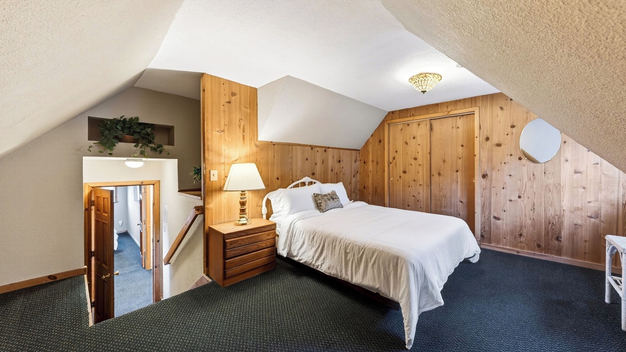 Photo of Others in Tahoe Island