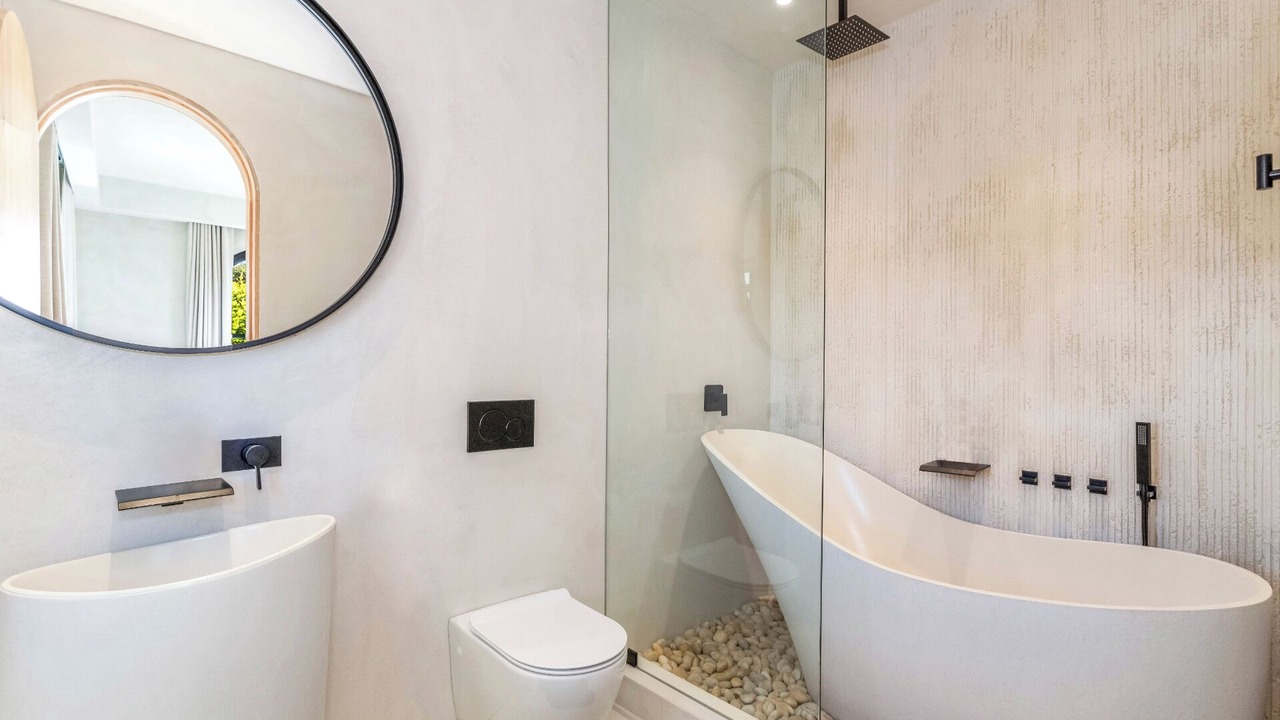 Photo of Bathroom in Western Malibu
