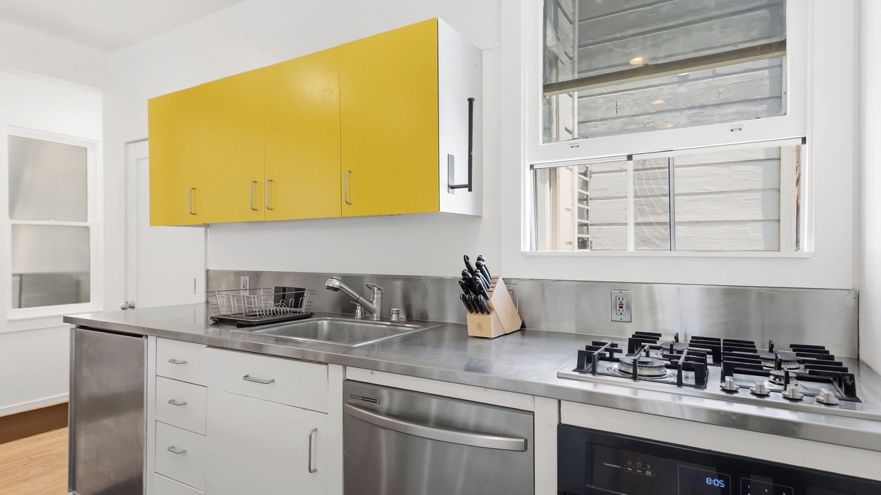 Photo of Kitchen in China Basin