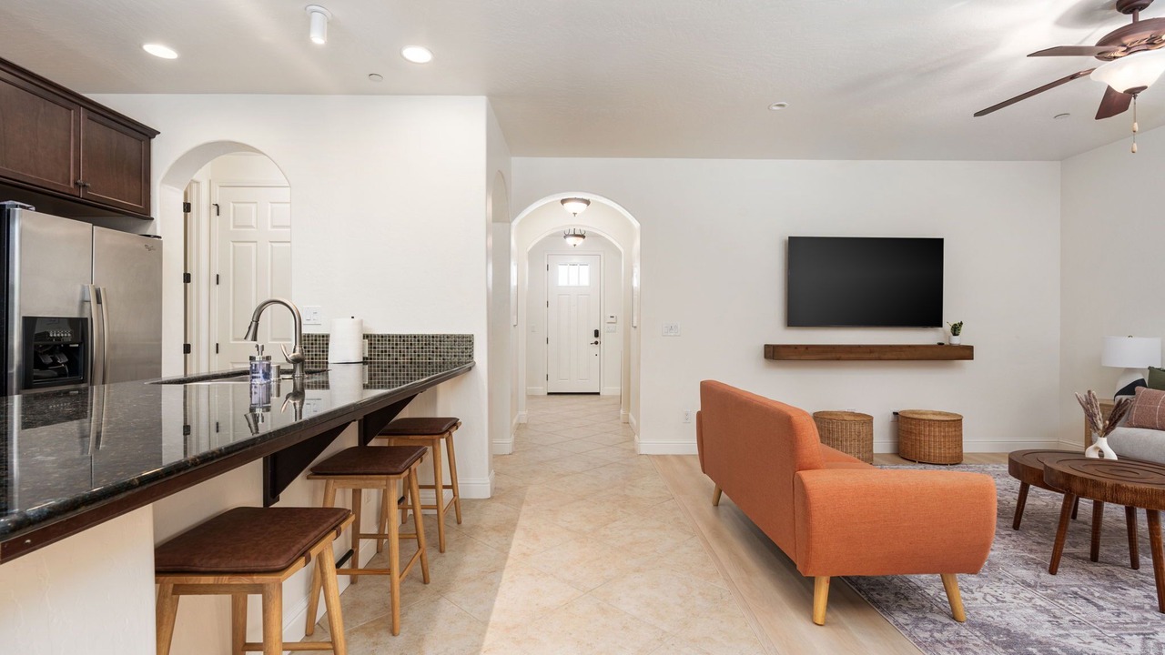 Photo of Livingroom in Raisin