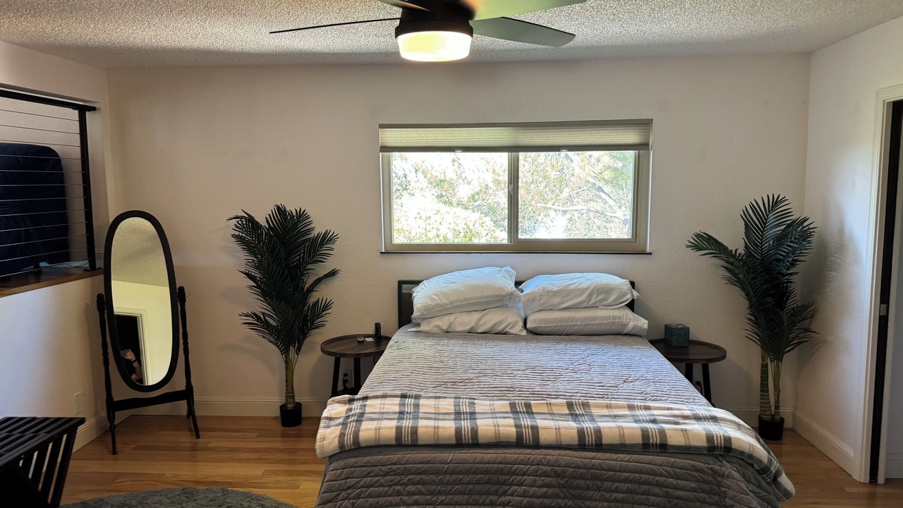 Photo of Bedroom in Red Bluff