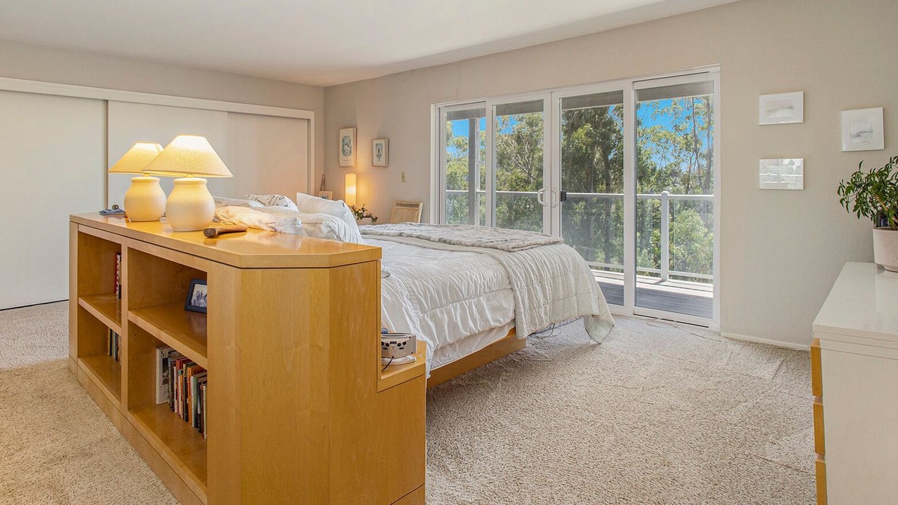 Photo of Bedroom in Shepherd Canyon