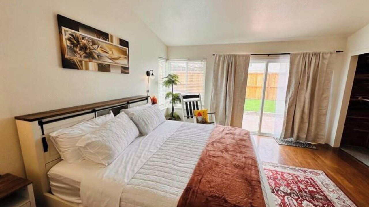 Photo of Bedroom in Marina