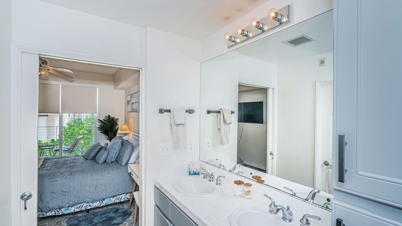 Photo of Bedroom in Pacific Terrace